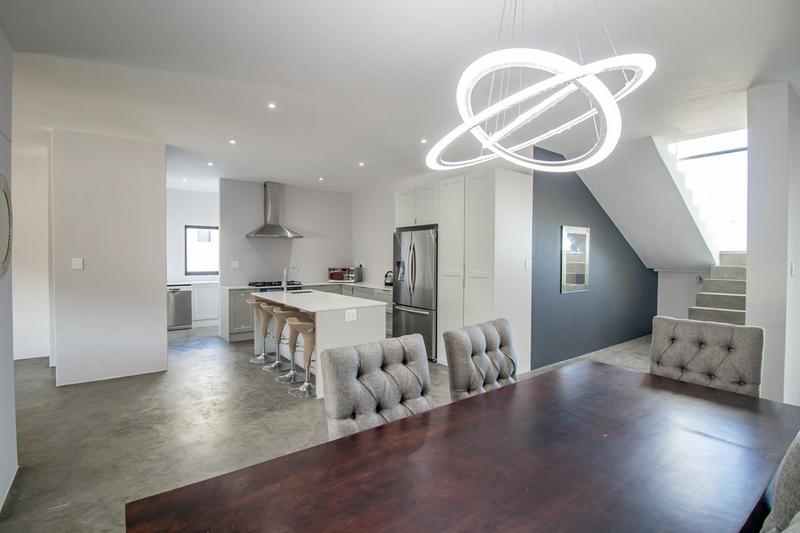 3 Bedroom Property for Sale in Yzerfontein Western Cape
